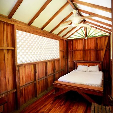 Hotel Puerto Viejo - Estd 1939 Puerto Viejo de Talamanca 外观 照片