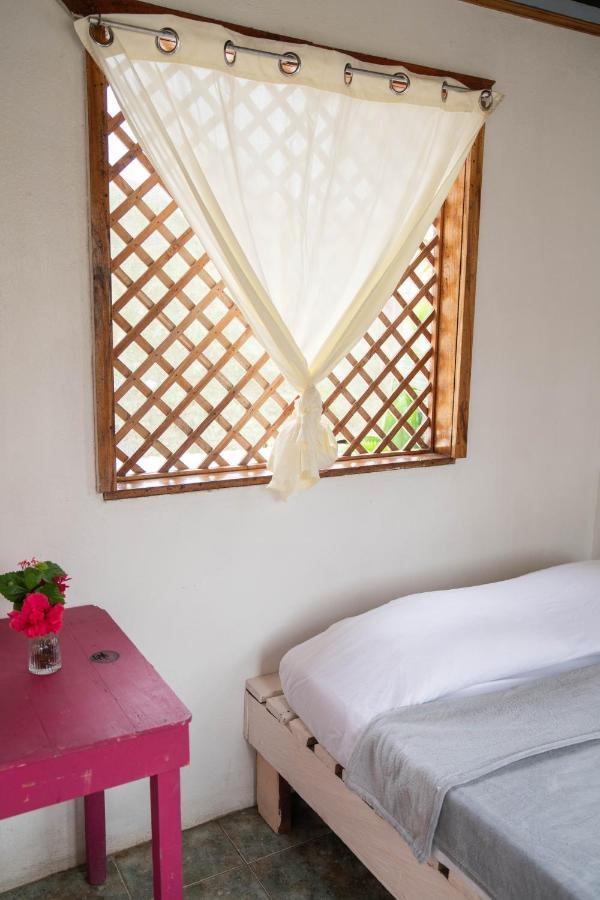 Hotel Puerto Viejo - Estd 1939 Puerto Viejo de Talamanca 外观 照片